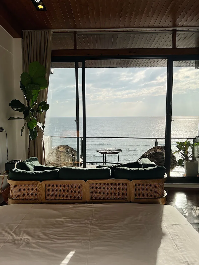 Marine Parade, Cottesloe — view 3