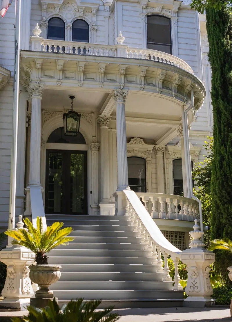 Linden, a Toorak Estate — view 2